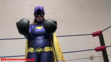 Fighting Bat Tracy