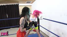 Boxing Beauties: Larz's Revenge - 09