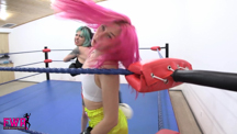 Boxing Beauties: Larz's Revenge - 23