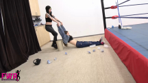 Cleaning Lady Destroys Peyton Again - 04