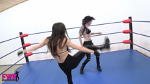 Peyton vs Larz: Kick Fight - 02